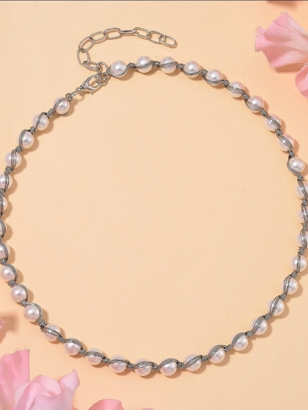 White Shell Pearl Choker Necklace (16 - 20") in Silvertone, New in Gift Box